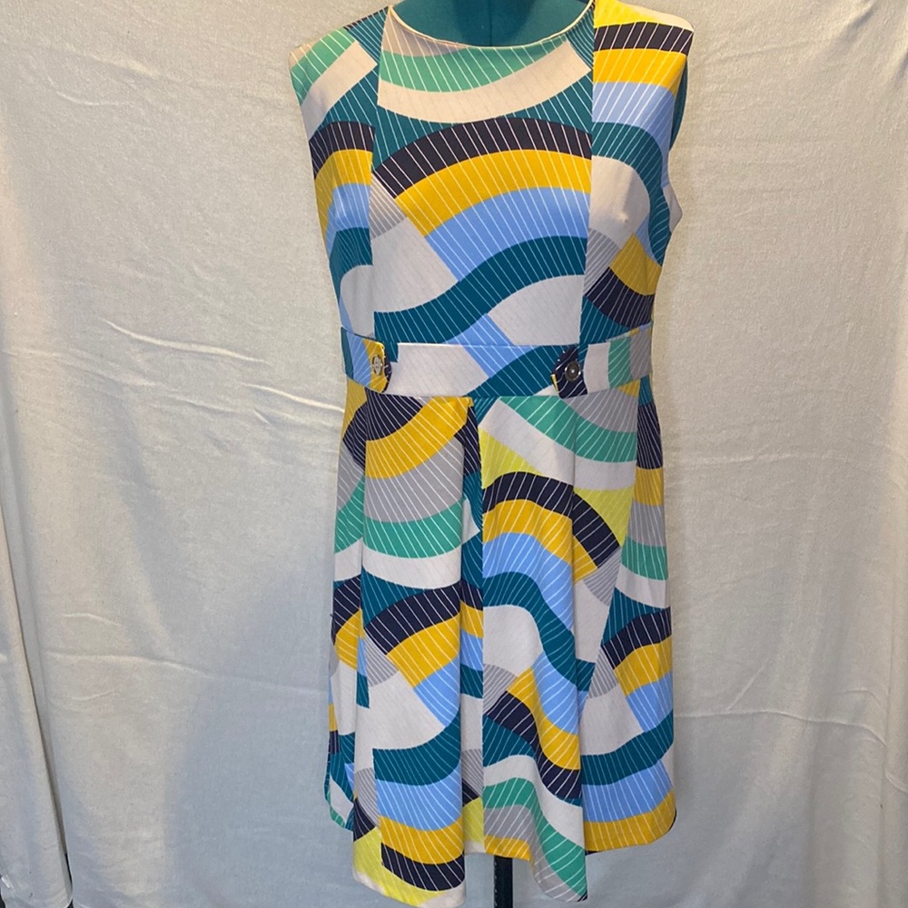 ILE New York geometric pattern dress